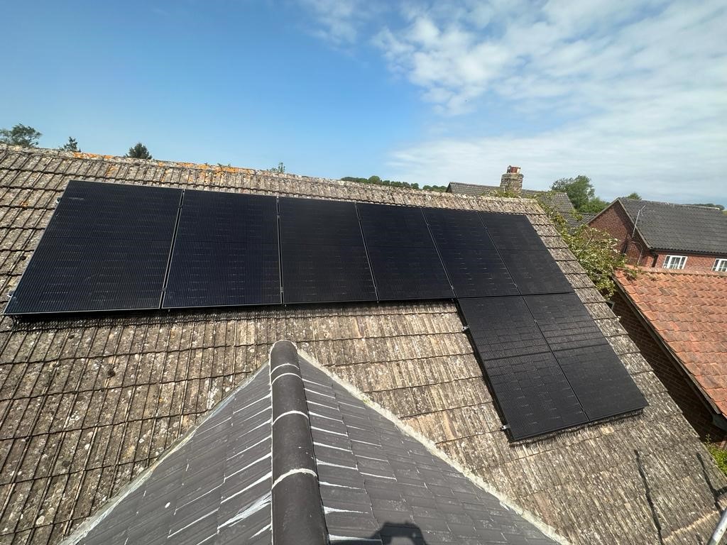 Louth’s Solar Panel and Battery Installer – Lincs Renewables