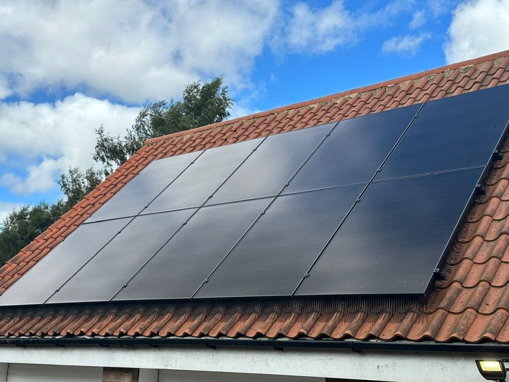 Solar panel installation Caistor