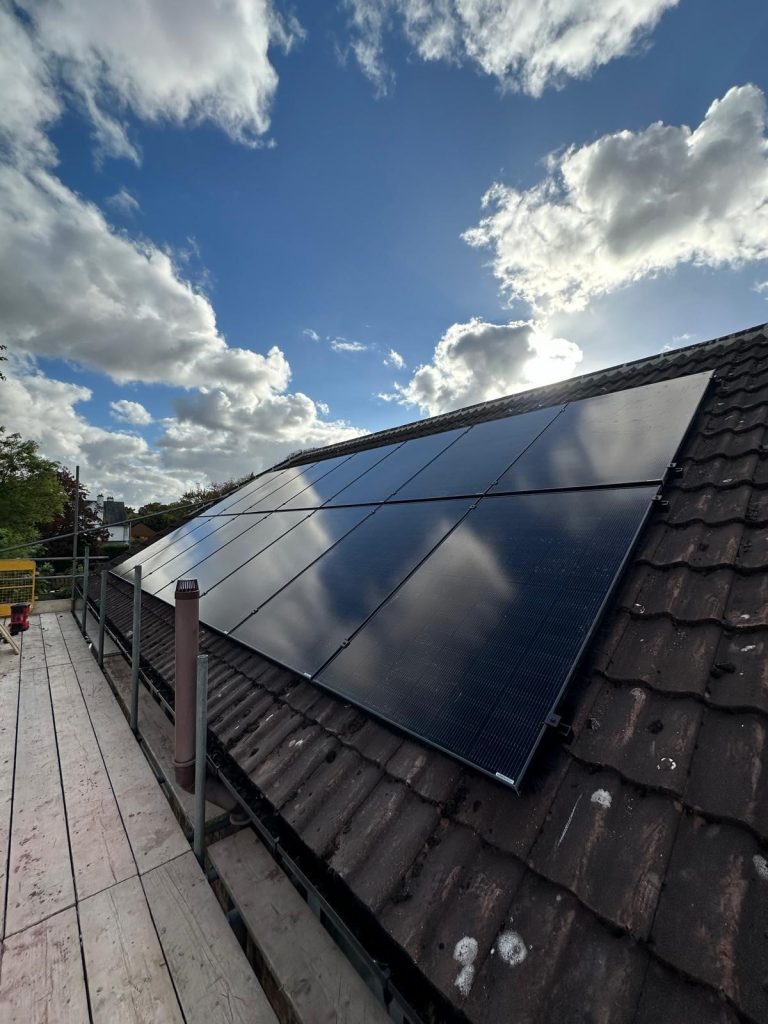 Solar panel installation Hessle