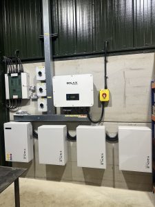 warehouse solar battery system